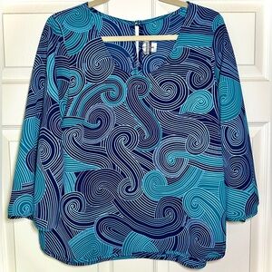 Manuheali’i Hawaii Navy & Teal Wave Print Blouse – Size S